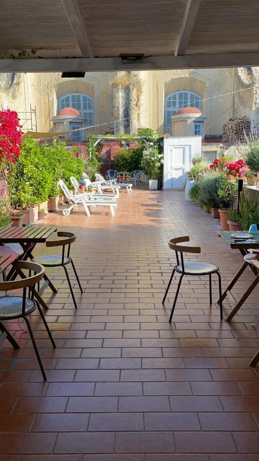 B&B La Terrazza Napoli Esterno foto